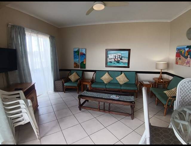 2 BEDROOM APARTMENT FOR SALE IN MARGATE BEACH